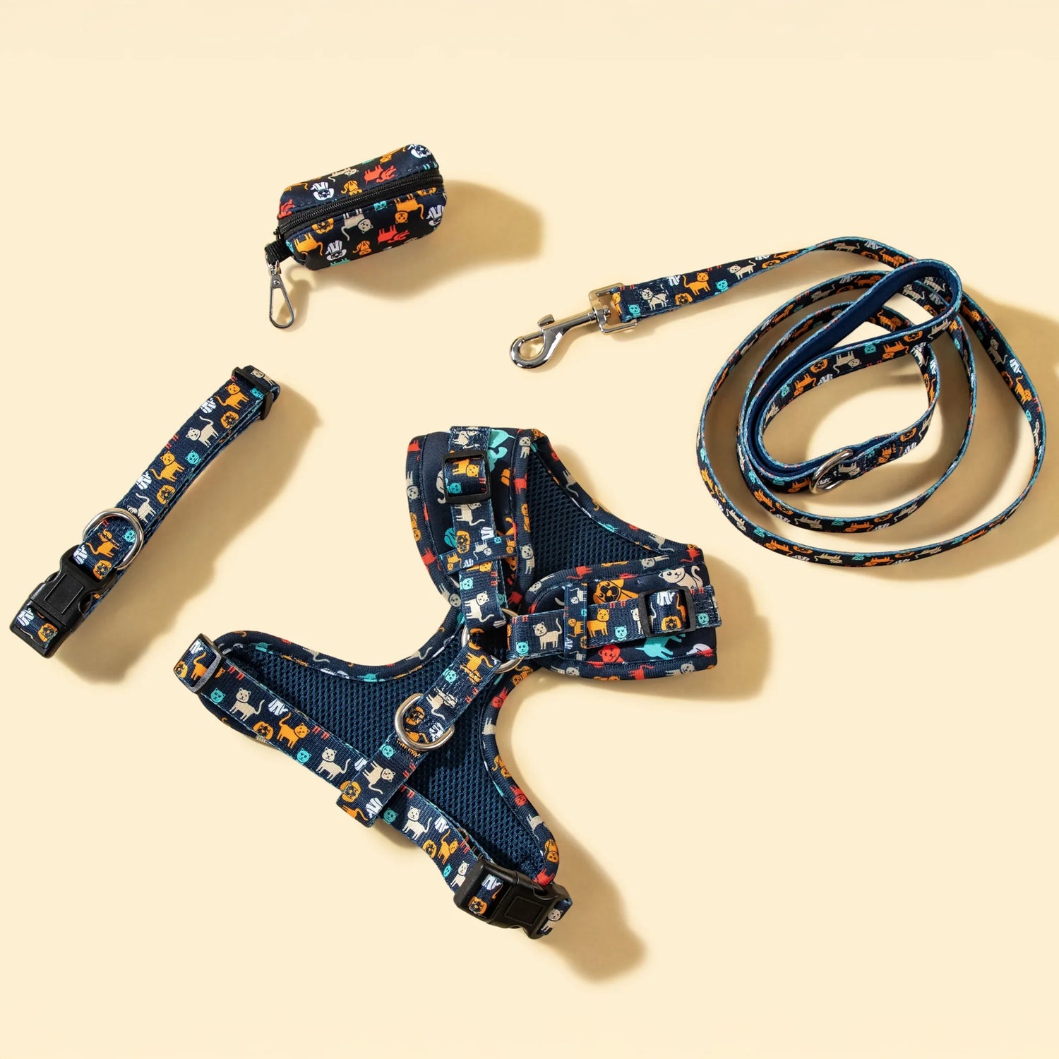 Kit Collar: Collar y arnés body, pañoleta, correa, dispensador.